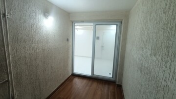 Room in 2 BHK Apartment at Shraddha Pride, Vikhroli East – for Rent