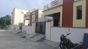 Parking in 2 BHK Independent House at Bathlapalli – for Sale