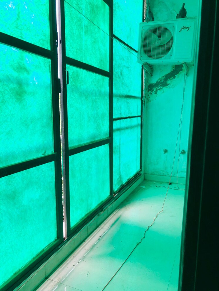 Room, freedom fighters enclave 4 Bedroom 1350 Sq.Ft. Builder Floor In Freedom Fighters Enclave Delhi 9066909