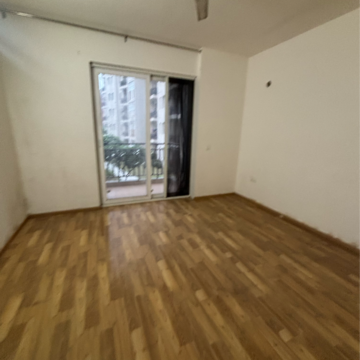 Room in 3 BHK Apartment at Shalimar Oneworld Vista, Malesemau – for Rent