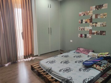 Bedroom in 3 BHK Apartment at Sector 121 – for Rent