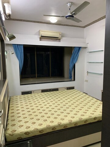 Bedroom in 2 BHK Apartment at Goyal Green Woods, Andheri East – for Rent