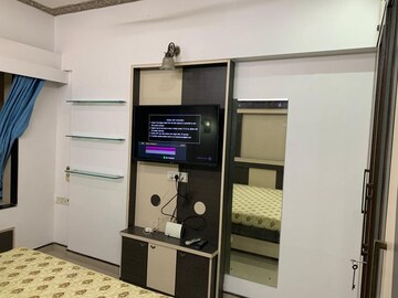 Furnished Amenities in 2 BHK Apartment at Goyal Green Woods, Andheri East – for Rent