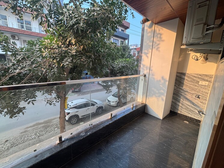 Balcony, sector 46 3 Bedroom 2250 Sq.Ft. Builder Floor In Sector 46 Gurgaon 9066961