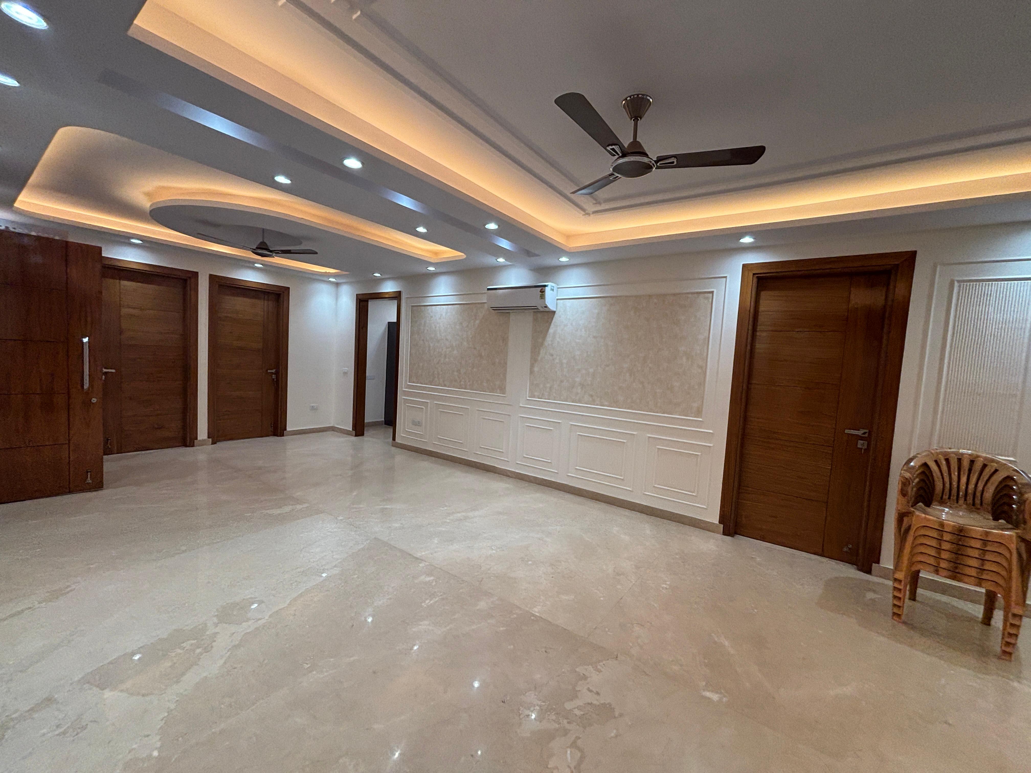 3 BHK Builder Floor For Rent in M Block 