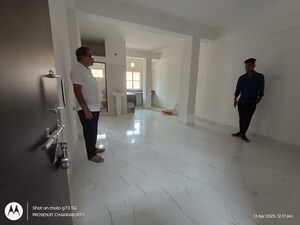 Room in 2 BHK Apartment at Barasat – for Sale