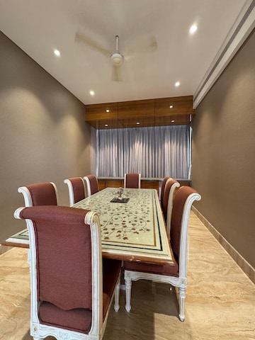 Furnished Amenities in 5 BHK Apartment at Kalpataru Horizon, Worli – for Rent