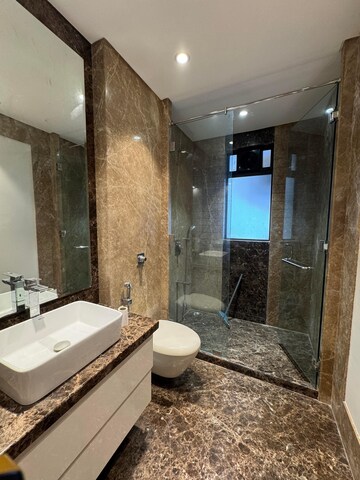 Building Lobby in 5 BHK Apartment at Kalpataru Horizon, Worli – for Rent