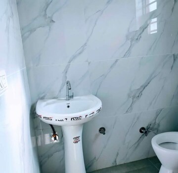 Bathroom in 1 BHK Apartment at Sector 115 – for Rent