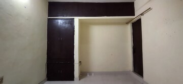 Room in 1 BHK Apartment at Sarita Vihar – for Rent
