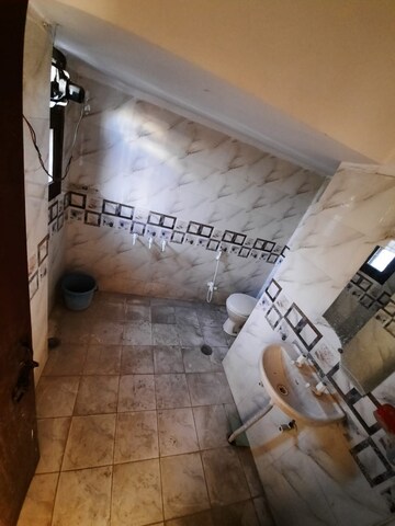 Attached Bathroom in 2 BHK Apartment at Jasola Vihar – for Sale