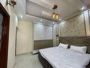 Room in 3 BHK Apartment at Sector 123 – for Sale