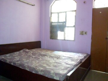 Bedroom in 1 BHK Apartment at Sarita Vihar – for Rent