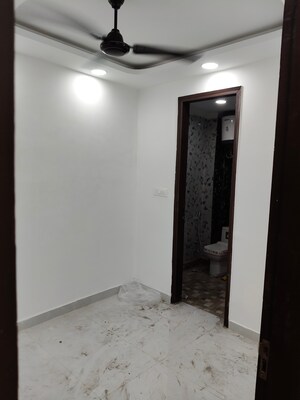 Room in 2 BHK Builder Floor at Govindpuri – for Sale