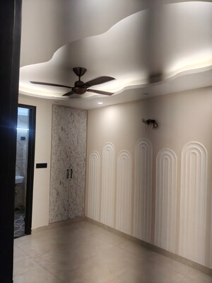 Room in 2 BHK Builder Floor at Govindpuri – for Sale