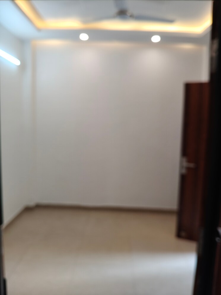 Room, govindpuri 1 Bedroom 365 Sq.Ft. Builder Floor In Govindpuri Delhi 9067108
