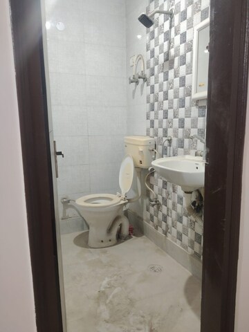 1 BHK Builder Floor For Rent in Neb Sarai
