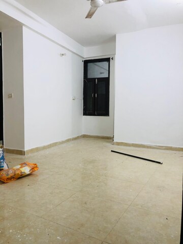 Room in 1 BHK Builder Floor at Neb Sarai – for Rent