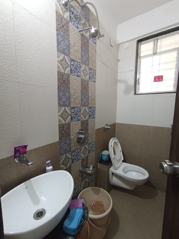 Bathroom, baner 2 Bedroom 900 Sq.Ft. Apartment In Baner Pune 9067116