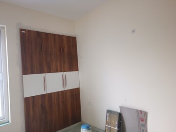 Furnished Amenities in 3 BHK Apartment at Parx Laureate, Sector 108 – for Rent