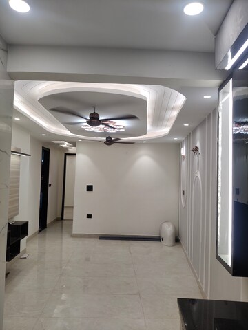 Building Lobby in 2 BHK Builder Floor at Govindpuri – for Rent