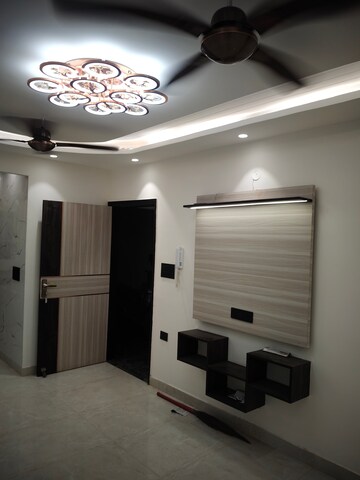 Building Lobby in 2 BHK Builder Floor at Govindpuri – for Rent