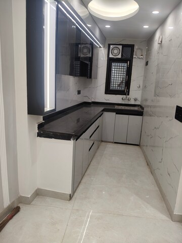 Kitchen in 2 BHK Builder Floor at Govindpuri – for Rent