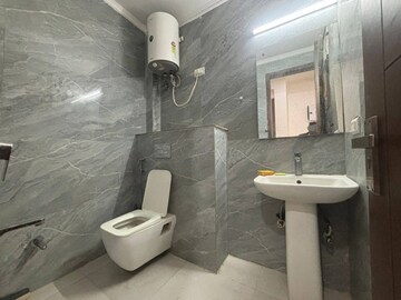 Team Area in 2 BHK Apartment at Freedom Fighters Enclave – for Rent