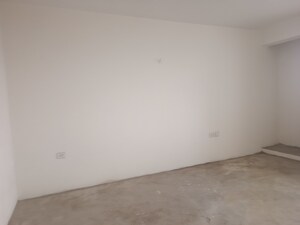 Room in 4 BHK Apartment at Parx Laureate, Sector 108 – for Sale