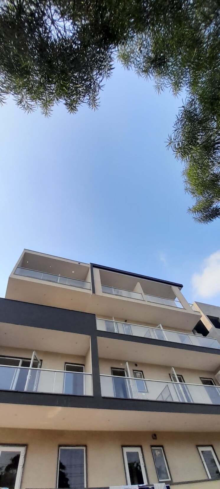 undefined, sector 14 1 RK 375 Sq.Ft. Independent House In Sector 14 Gurgaon 9067195