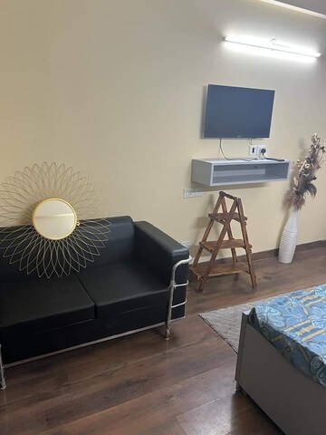 Furnished Amenities in 1 RK Independent House at Sector 14 – for Rent