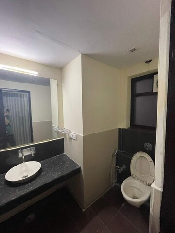 Team Area in 1 RK Independent House at Sector 14 – for Rent