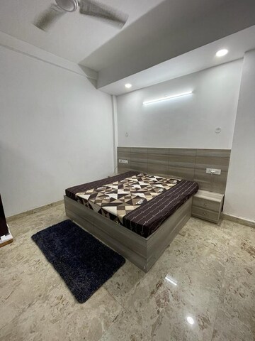 Living Room in 1 RK Independent House at Sector 14 – for Rent