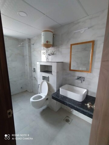 1 RK Independent House For Rent in Sector 14