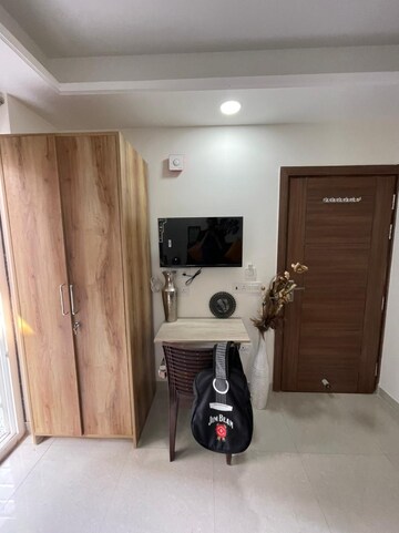 Parking in 1 RK Independent House at Sector 14 – for Rent