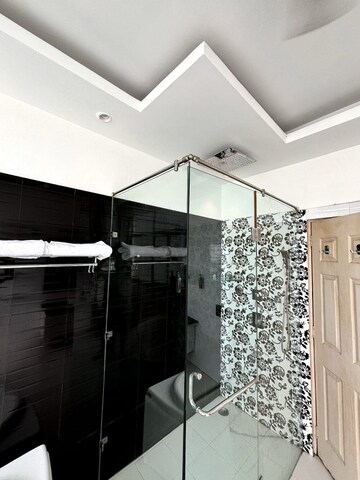 Team Area in 2 BHK Independent House at Sector 14 – for Rent