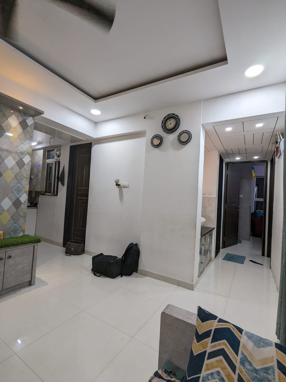 1 BHK + Extra Room Apartment For Rent in Aadhar Everest Plaza