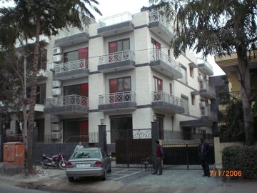 2 BHK Independent House – Exterior View View at Sector 14 - for Rent
