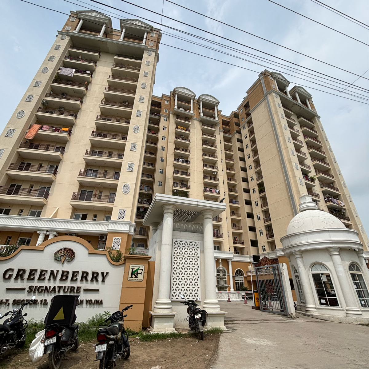 2 BHK + Extra Room 1207 Sq.Ft. Apartment in Tejas Greenberry Signatures