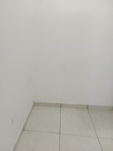 Room in 2 BHK Builder Floor at Ansals Sushant City – for Rent