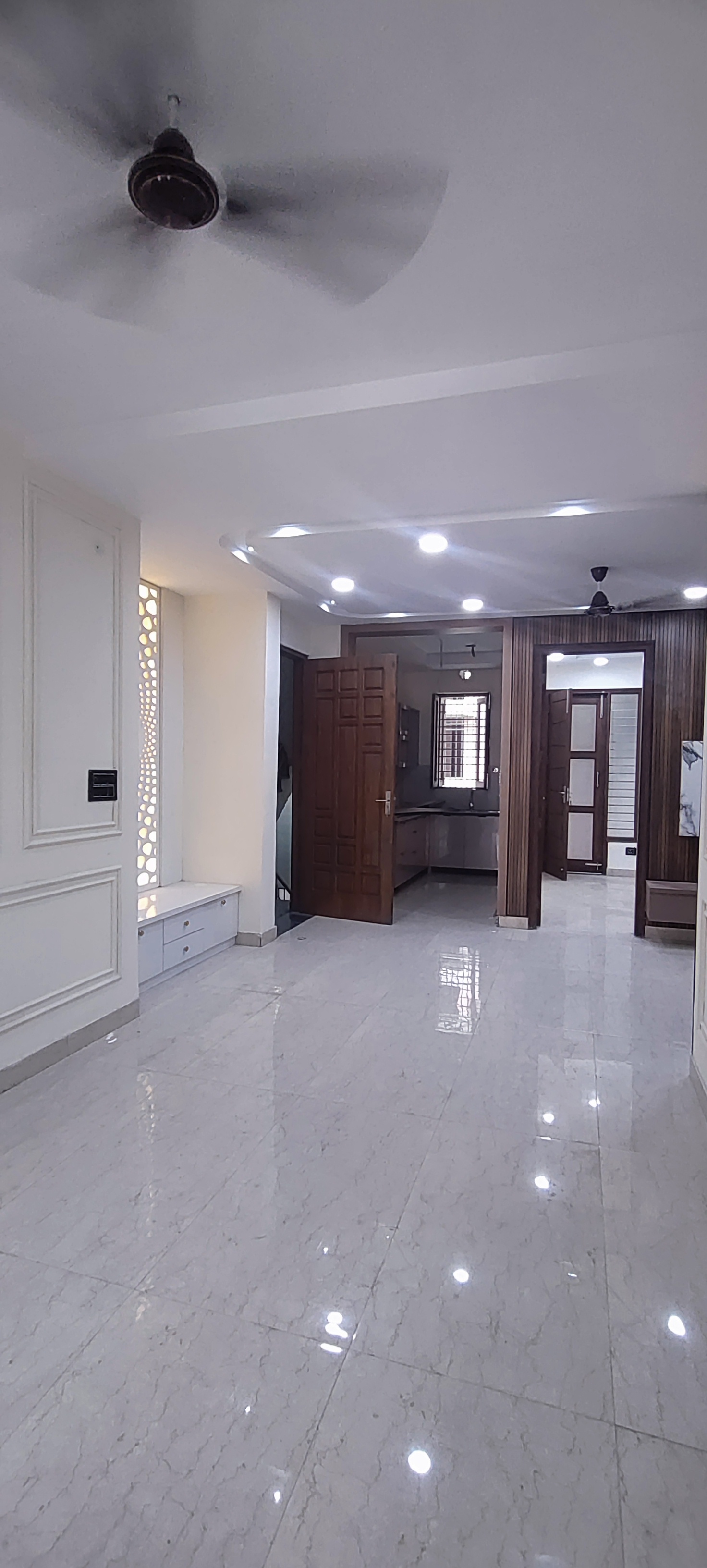 3 BHK + Pooja Room 146 Sq.Yd. Builder Floor in Puri Kohinoor