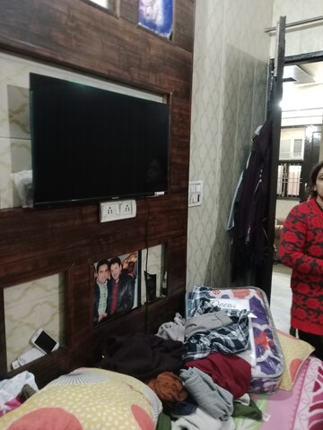 Parking in 2 BHK Builder Floor at Ansals Sushant City – for Rent