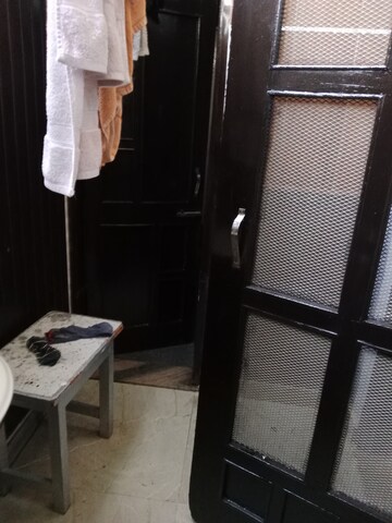 Team Area in 2 BHK Builder Floor at Ansals Sushant City – for Rent
