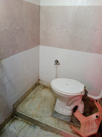 Bathroom in 2 BHK Builder Floor at Ansals Sushant City – for Rent