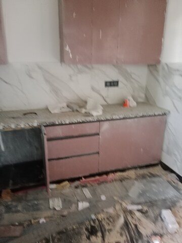 Bedroom in 1.5 BHK Builder Floor at Sector 18 – for Rent