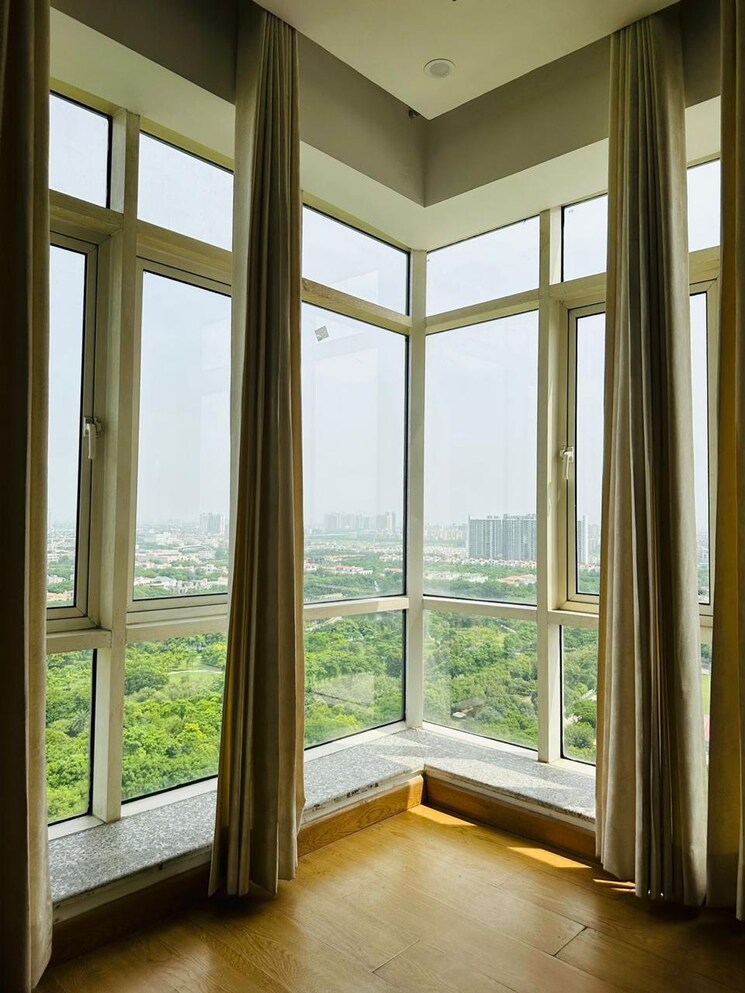 Balcony, jaypee-moon-court 2 Bedroom 1421 Sq.Ft. Apartment In Jaypee Greens Greater Noida 9067265