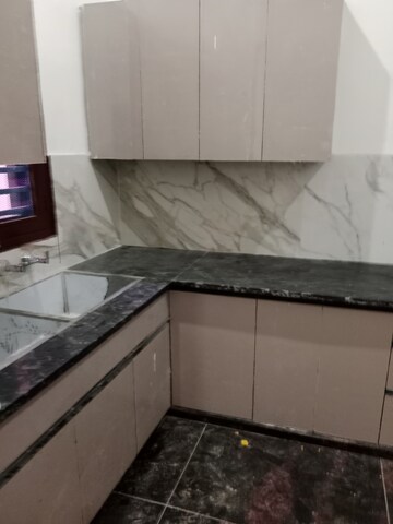 Kitchen in 1.5 BHK Builder Floor at Sector 18 – for Rent