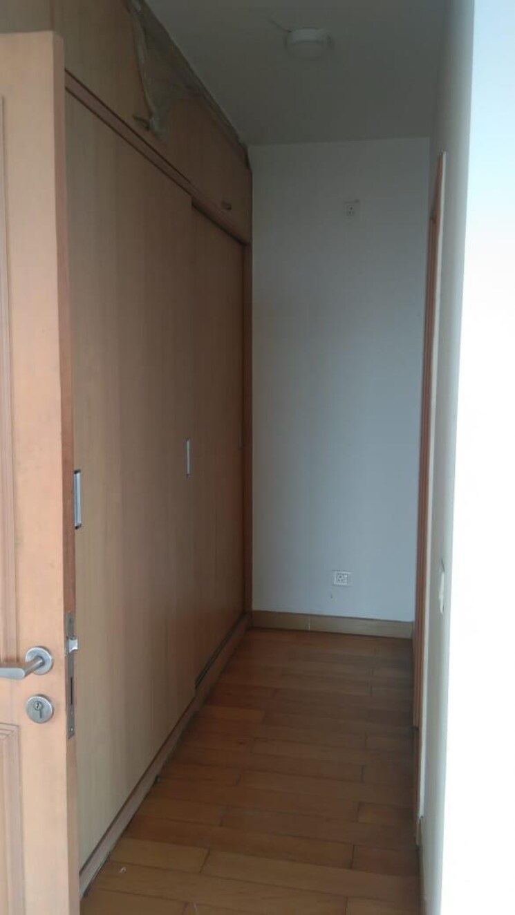 Room, jaypee-green-crescent-court 2.5 Bedroom 2650 Sq.Ft. Apartment In Jaypee Greens Greater Noida 9067283