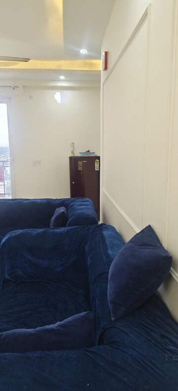 Bedroom in 2 BHK Apartment at Signature Global Prime, Sector 63a – for Rent