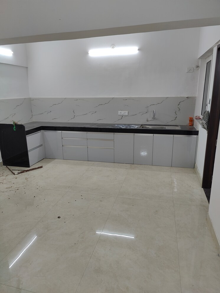 Kitchen, tribeca-yoo-one 3 Bedroom 1600 Sq.Ft. Apartment In Nibm Pune 9067297